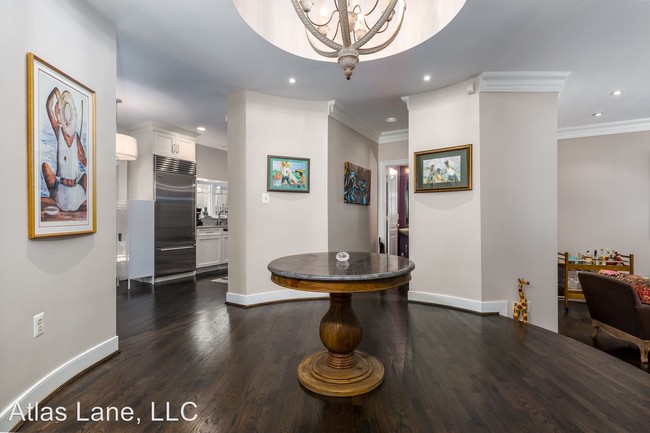 Building Photo - 4 br, 4.5 bath House - 1617 Foxhall Rd NW