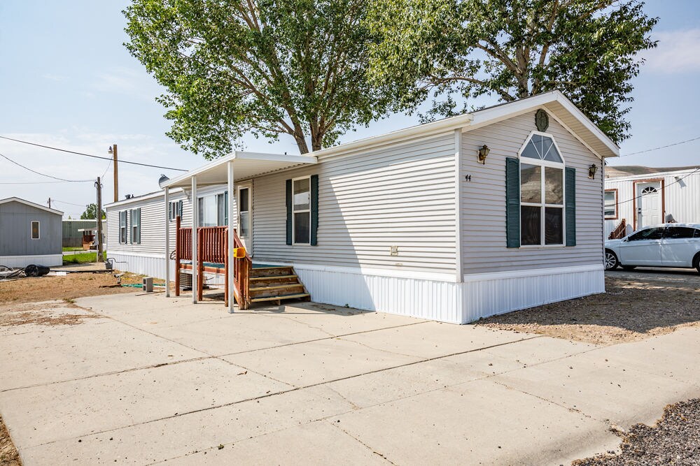 443 Valley View Ln, Rock Springs, WY 82901 House Rental in Rock