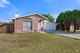 Building Photo - 935 Packard Dr