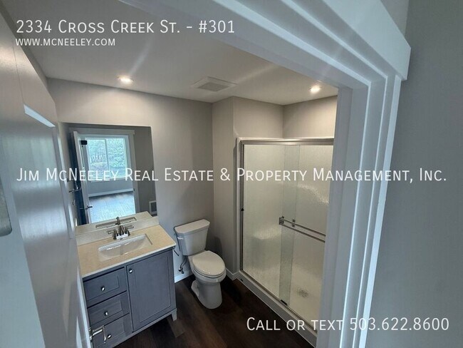 Foto del edificio - 2334 Cross Creek St