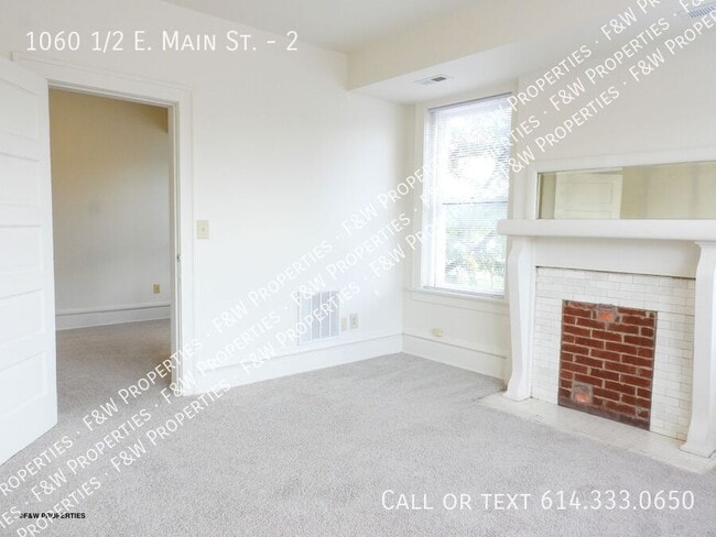 Foto del edificio - 1060 1/2 E. Main St.-2