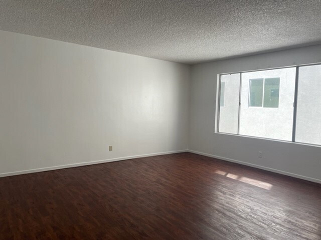 Foto del edificio - 3961 Moore St