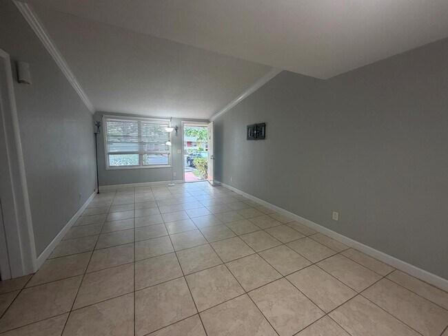 Foto del edificio - 7194 Southgate Blvd