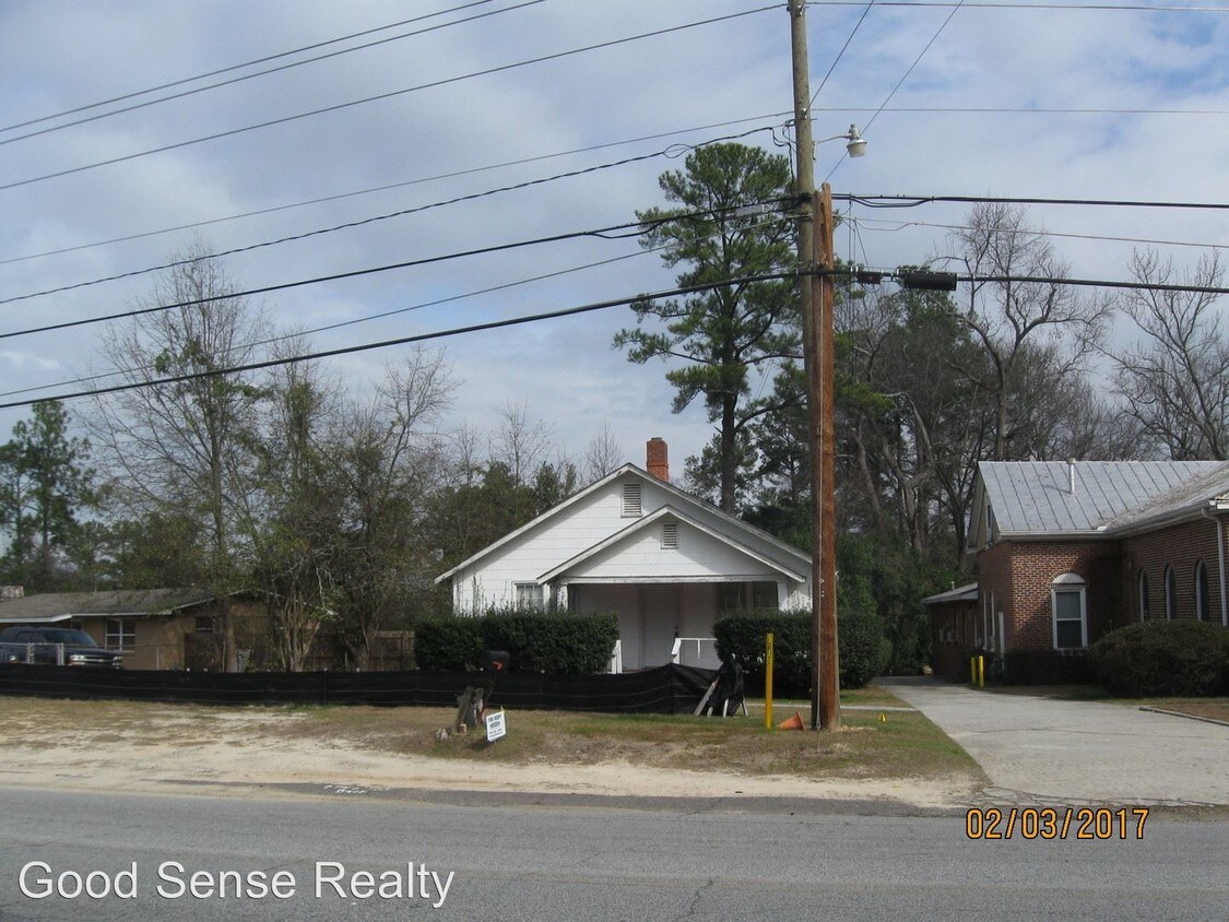 Primary Photo - 1294 Marks Church Rd