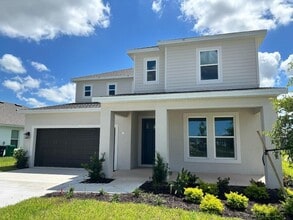 Building Photo - 9323 Lorenzo Wy
