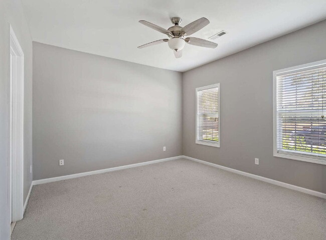 Building Photo - Experience Comfort and Style: Spacious 3-B...