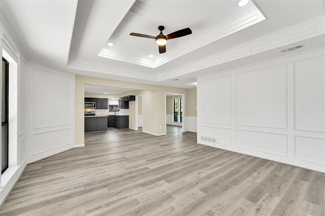 Building Photo - 3305 Coyote Way