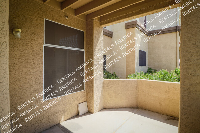 Building Photo - 2 Bed 2 Bath Scottsdale Condo