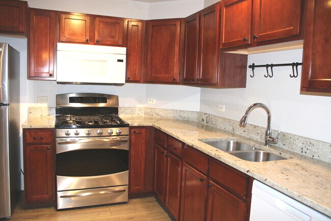 Foto del edificio - 2219 Waterleaf Ct