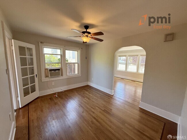 Foto del edificio - 1435 Cedar St