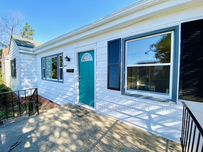 Building Photo - 4607 Bassett Ave