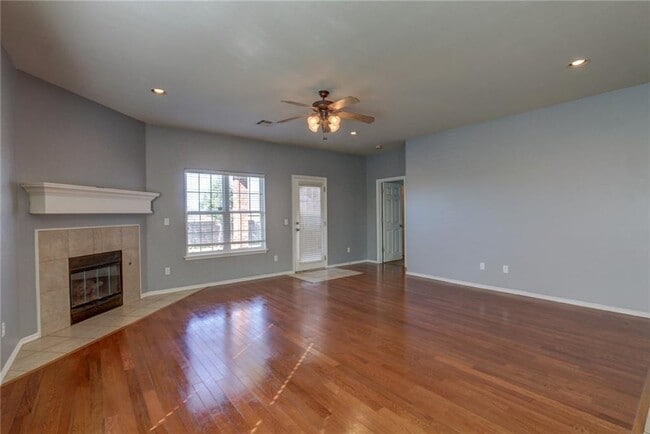 Building Photo - 7017 Eagles Landing