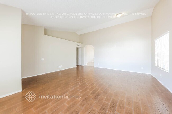 Foto del edificio - 8249 W Dreyfus Dr