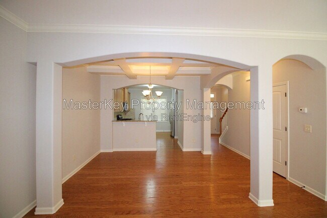 Building Photo - 533 Matheson Place