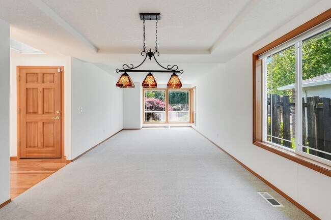 Foto del edificio - Charming 3 bed, 2 bath rental home in Wilsonville!