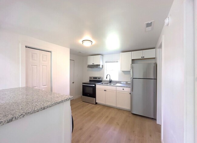 Foto del edificio - 1214 S Lincoln St