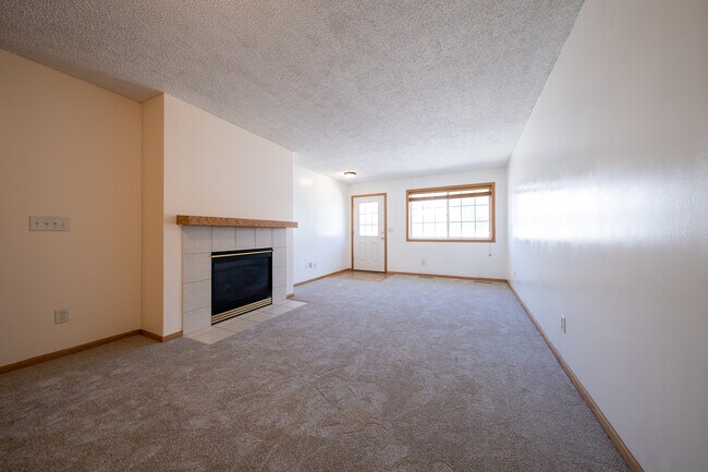 Building Photo - 17537 Gillette Way