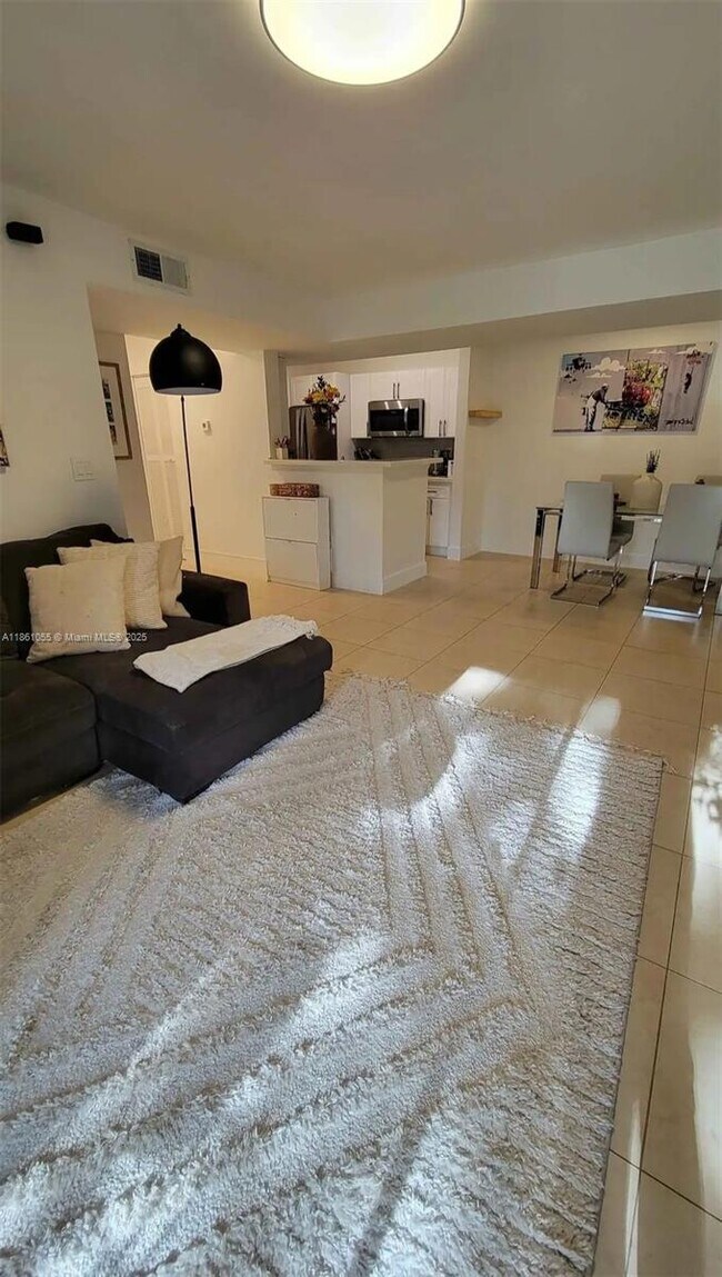 Foto del edificio - 10670 SW 156th Pl