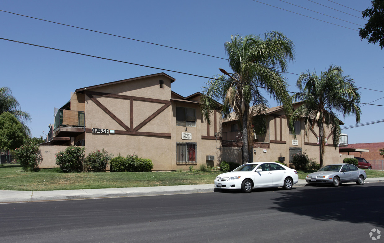 474 Perris Apartaments - 474 Perris Apartments