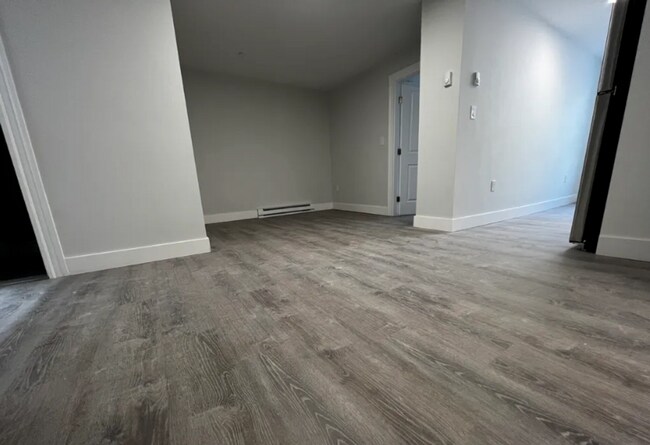 Renovated 2 Bed in Prime Fenway | In-Unit ... - Renovated 2 Bed in Prime Fenway | In-Unit ... House