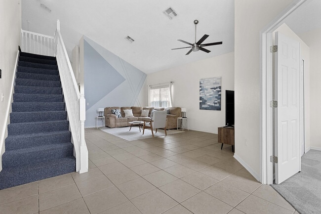 Building Photo - 7902 Silver Bass Ct