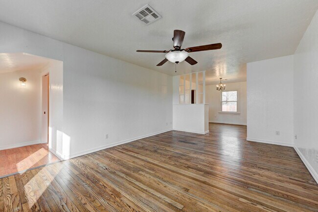 Foto del edificio - 851 Kansas St