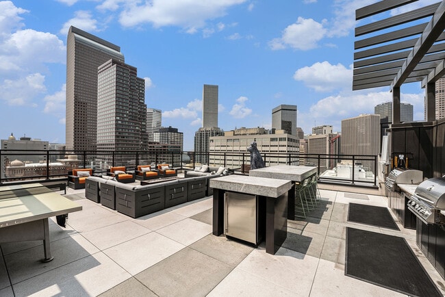 Foto del edificio - SOVA ON GRANT