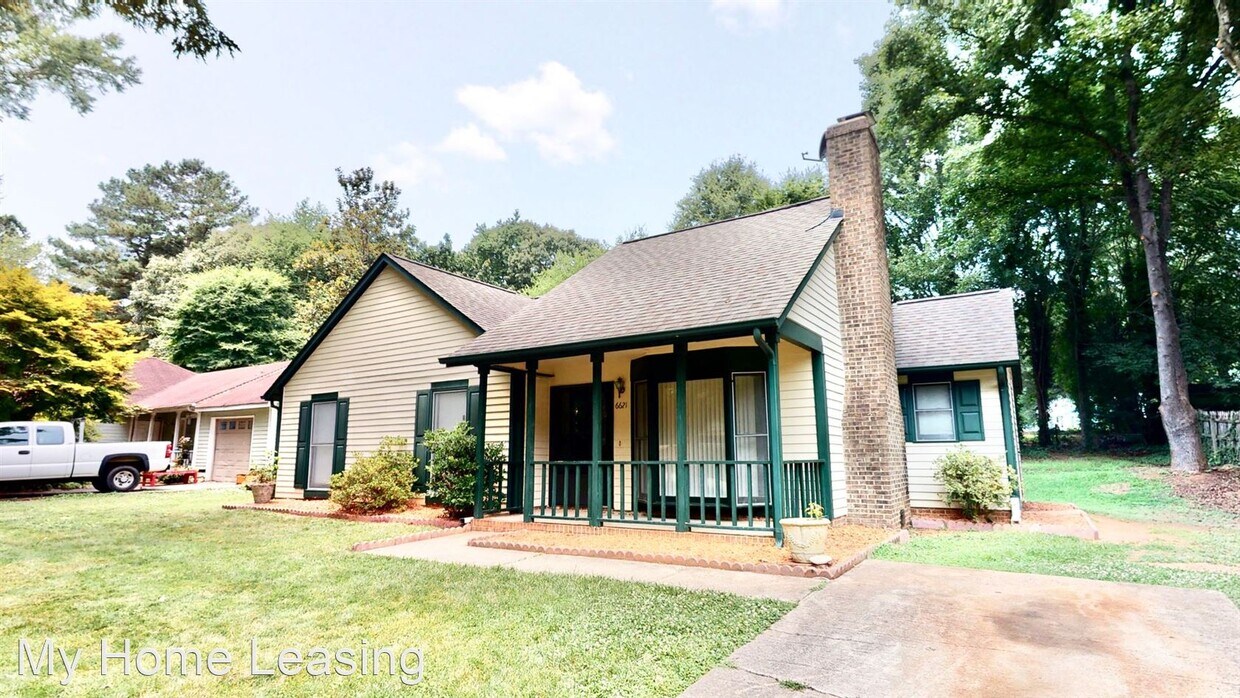 Foto principal - 3 br, 1.5 bath House - 6621 Goldfinch Road