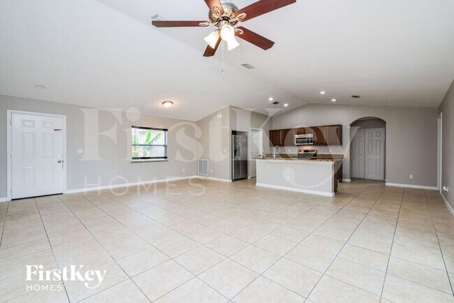 Building Photo - 5123 White Avenue