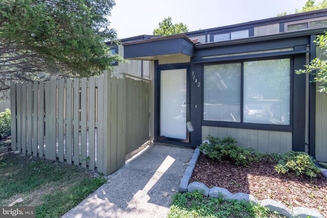 Building Photo - 3142 Babashaw Ct