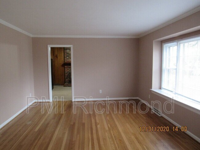 Foto del edificio - 6342 Foxrock Ln