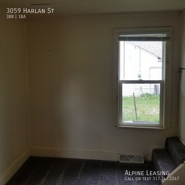 Building Photo - South Indy 3BR House w/Garage!