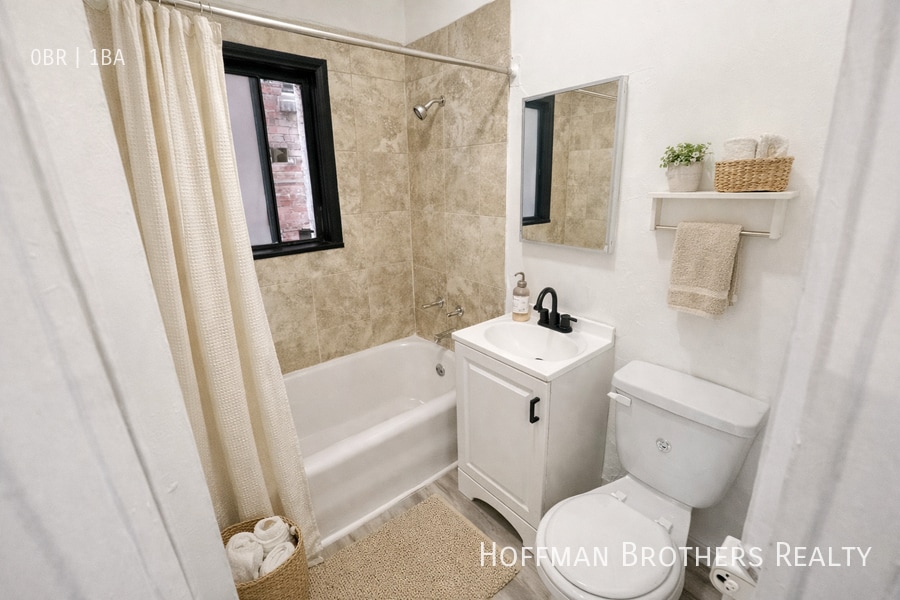 Foto del edificio - 1121 S Norton Ave