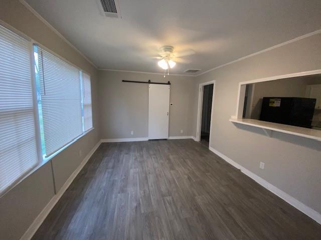 Building Photo - 5128 Phillips Dr