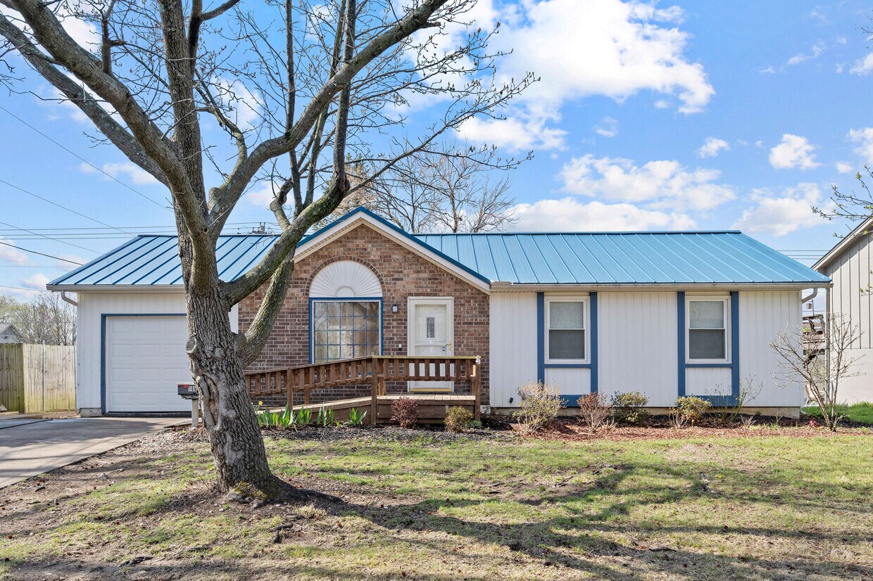 16615 E 42nd Terrace S, Independence, MO 64055 House Rental in