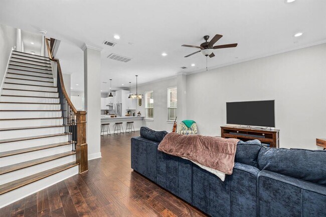 Foto del edificio - 1114 Waverly St