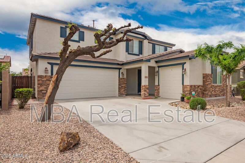 Foto principal - 42511 W Cheyenne Dr