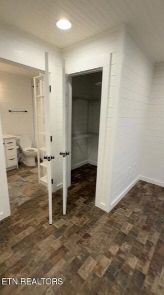 Foto del edificio - 167 Garden Rd