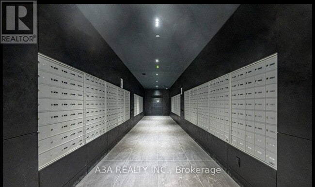 Building Photo - 50 Upper Mall Wy