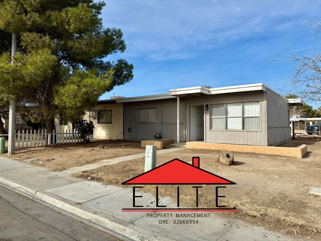 Primary Photo - AVAILABLE NOW!! 1/2 OFF FIRST MONTH"S RENT!