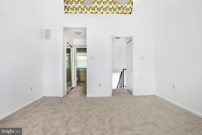 Foto del edificio - 104 W Montgomery St