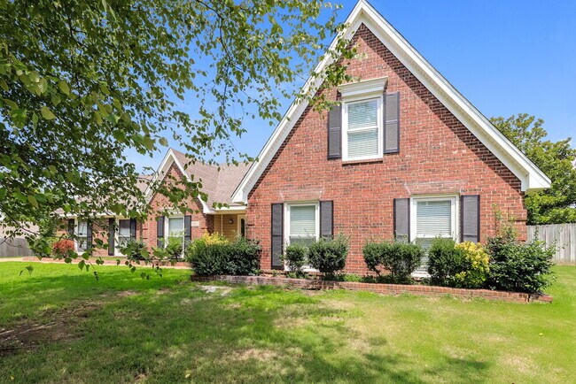 Foto del edificio - 1582 Wind River Cir E