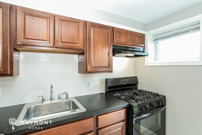 Foto del edificio - 4334 Greenhill Ave