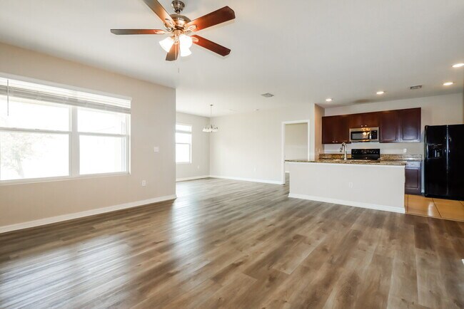 Foto del edificio - 14133 Arbor Pines Dr