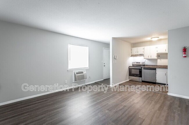 Building Photo - 113 Goodson Ave