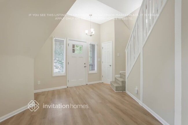 Building Photo - 377 Windsor Farms Dr