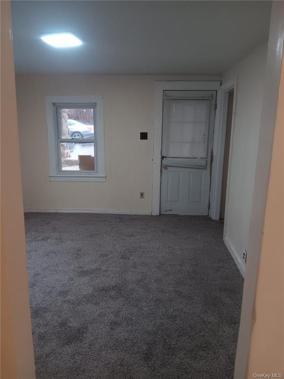 Building Photo - 61 Schneider Ave