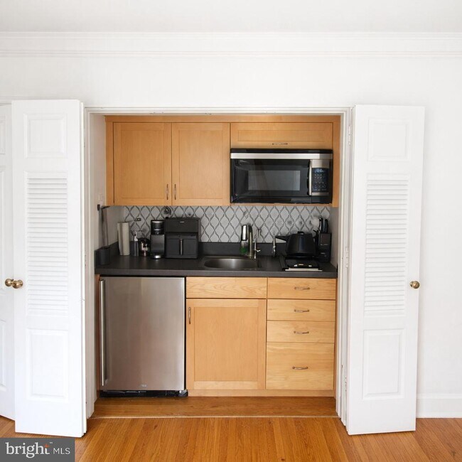 Foto del edificio - 9 Palmer Square W