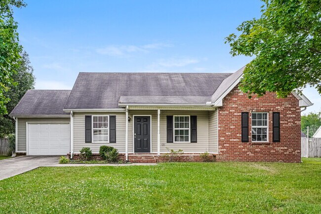 Building Photo - 1723 Locerbie Dr