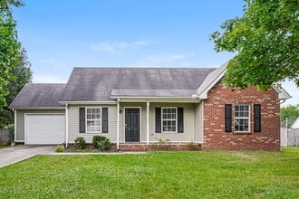 Building Photo - 1723 Locerbie Dr